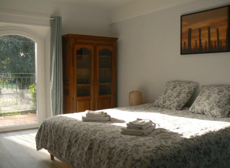 Sainte-Colombe  Maison Calme Au Coeur Des Vignes מראה חיצוני תמונה